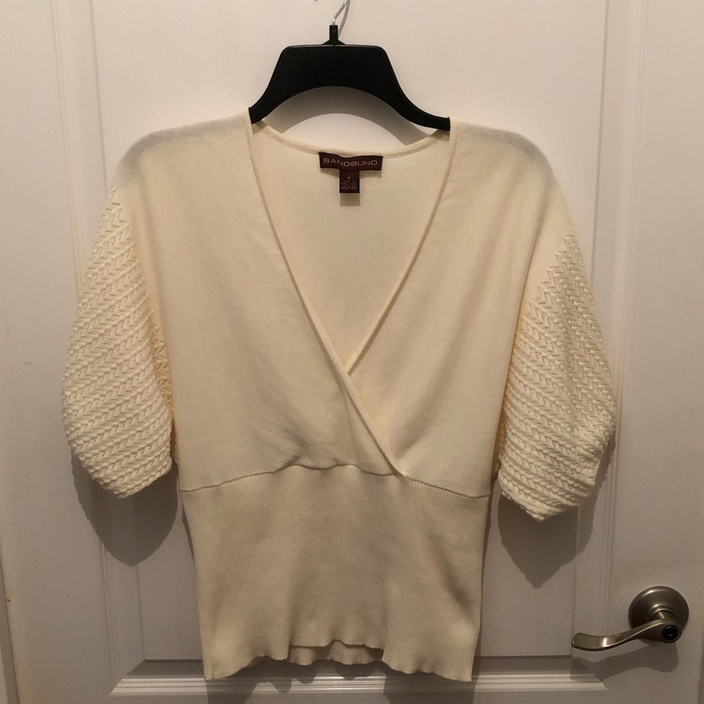Bandolino Cream Textured Top/Sweater